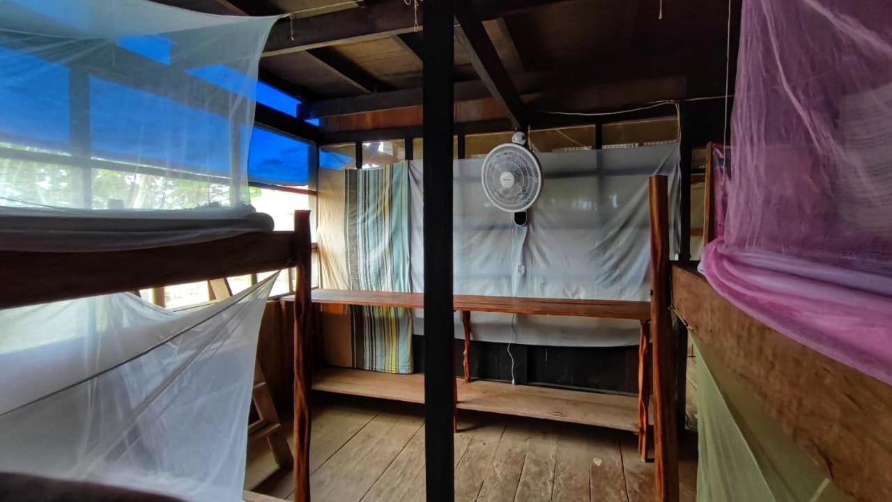 Hospedaje Y Tours Reina Arriera Amazonas Colombia Macedonia Bagian luar foto