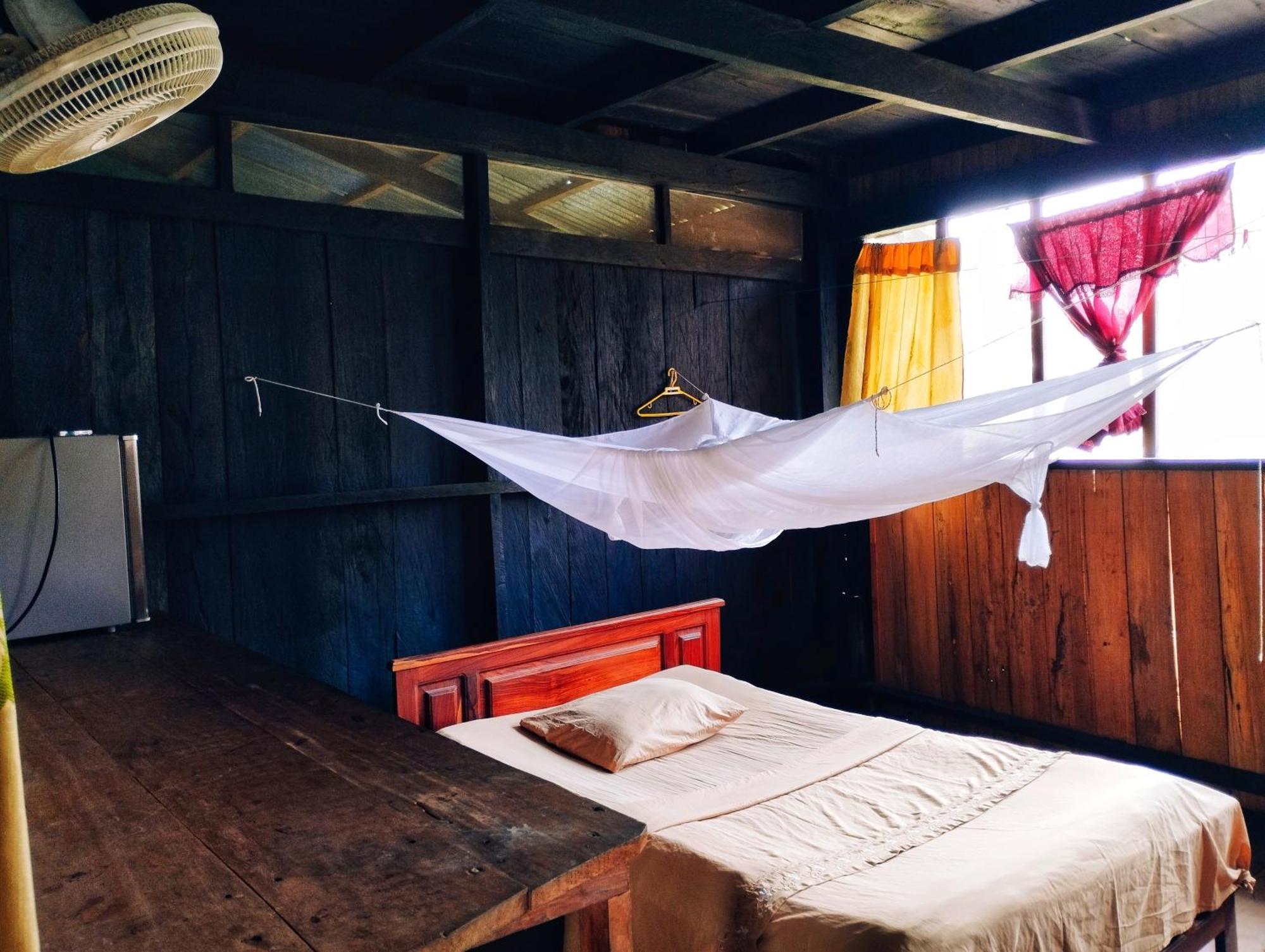 Hospedaje Y Tours Reina Arriera Amazonas Colombia Macedonia Bagian luar foto