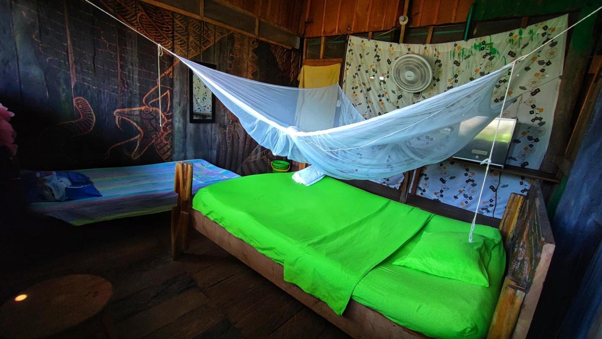 Hospedaje Y Tours Reina Arriera Amazonas Colombia Macedonia Bagian luar foto