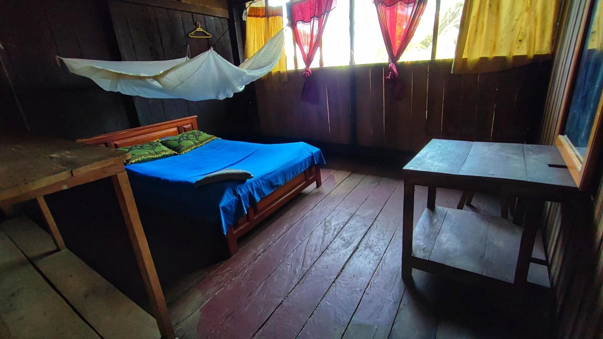 Hospedaje Y Tours Reina Arriera Amazonas Colombia Macedonia Bagian luar foto